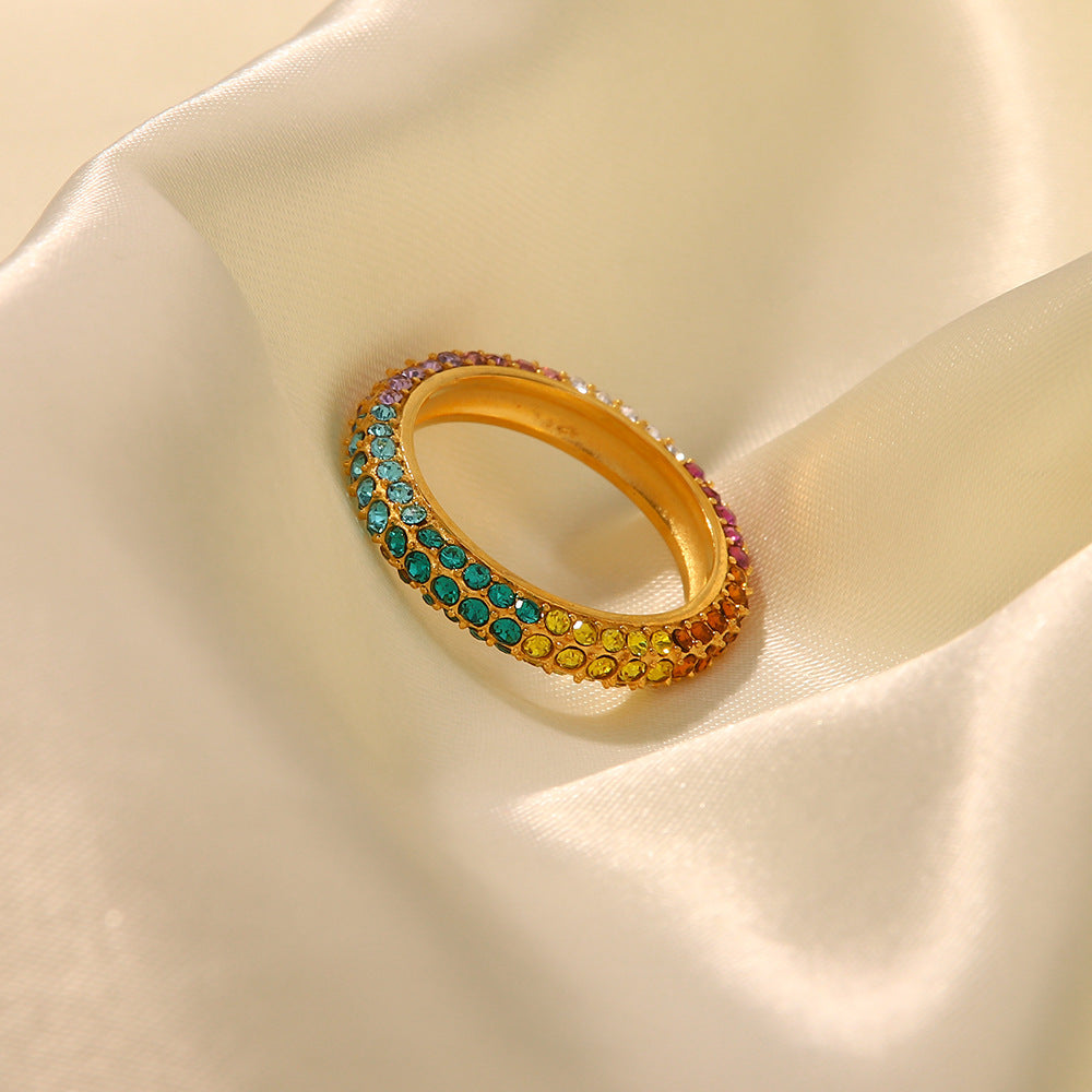 18K Gold Exquisite Fashion Inlaid Color Diamond Versatile Ring