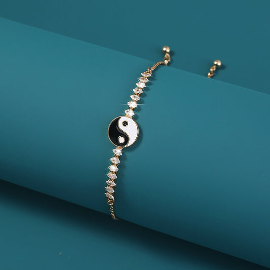 Brass Gold Plated Tai Chi Yin Yang Pendant Micro-set Zircon Shrink Pulled Copper Bead Bracelet