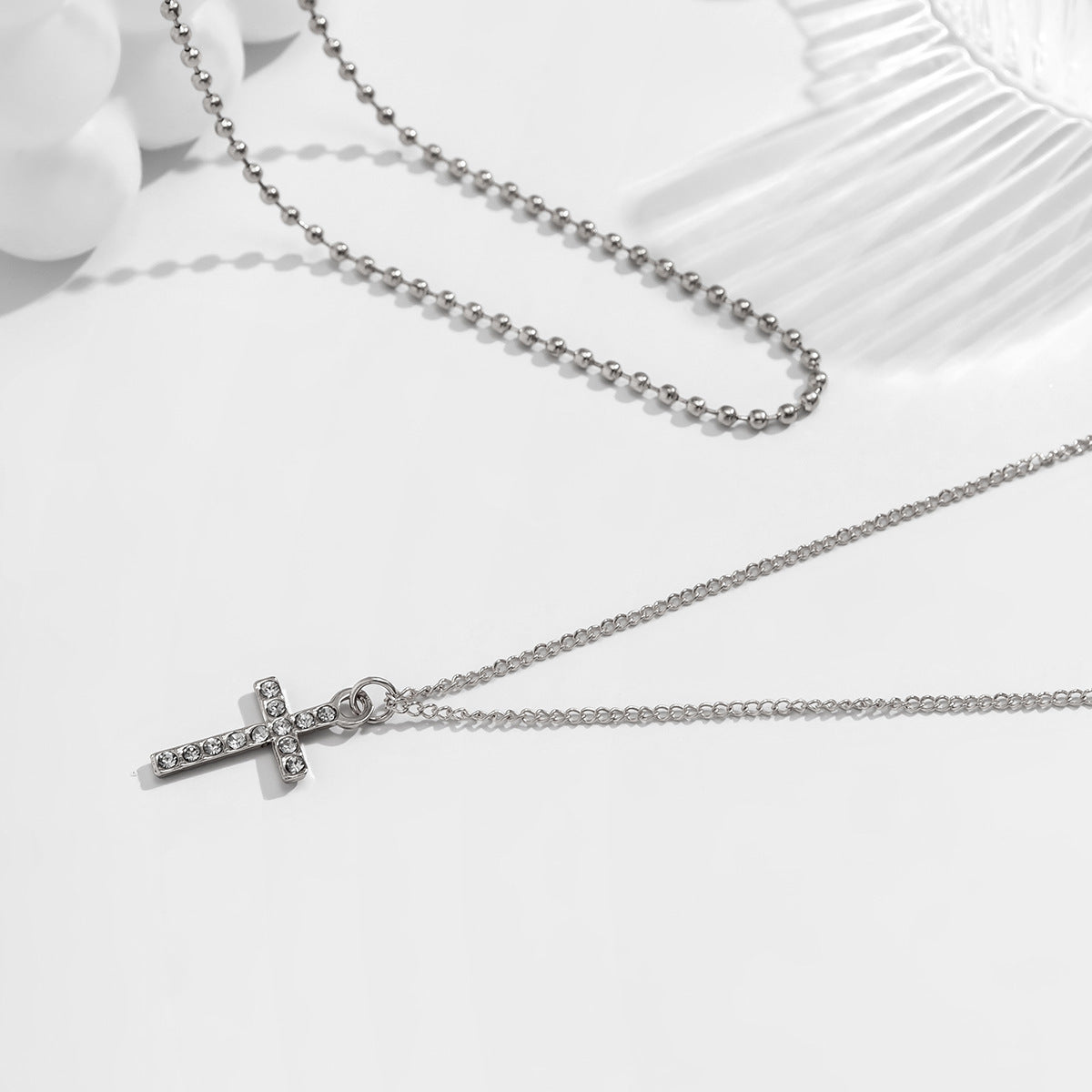Men Retro light luxury double layered cross geometric diamond all-match pendant necklace