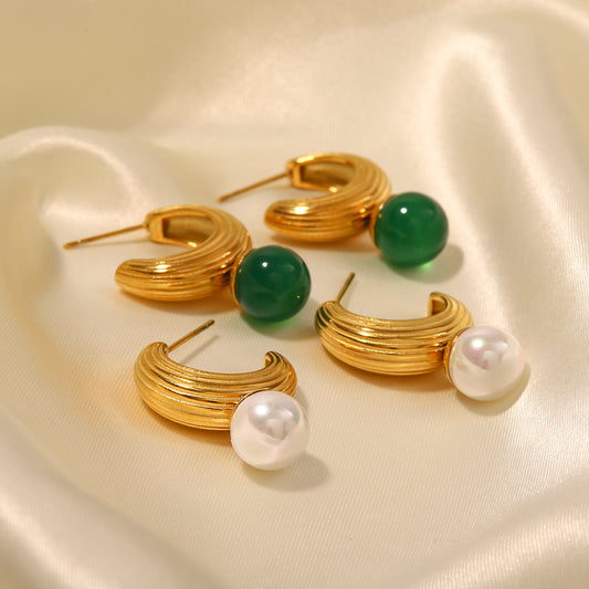 18K Gold Fashion Retro C Shape Inlaid Pearl Versatile Earrings