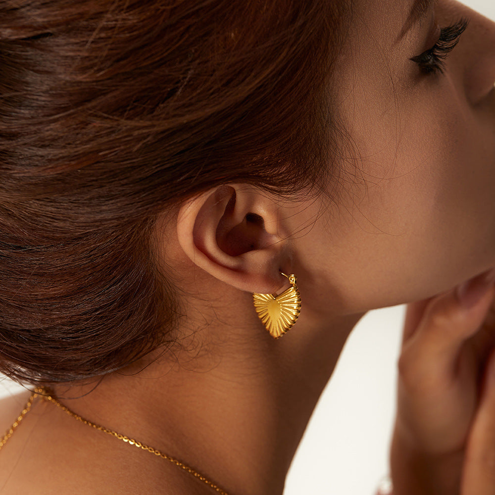 18K Gold Plated Geometric Heart Earrings