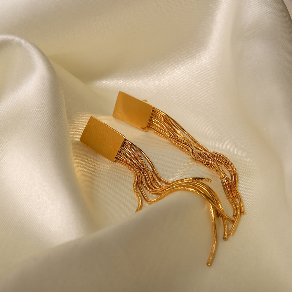 18K Gold Fashion Temperament Tassel Design Pendant Versatile Earrings