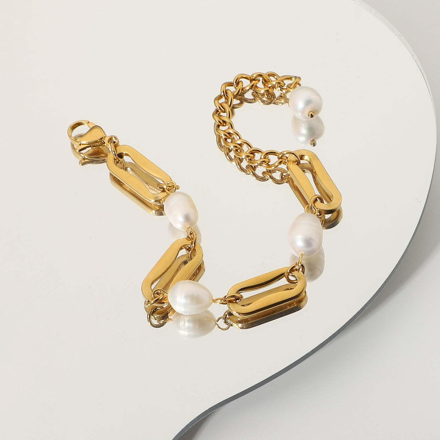 B13.18K Gold Baroque Rectangular Chain Spacer Pearl Bracelet - Elle Royal Jewelry