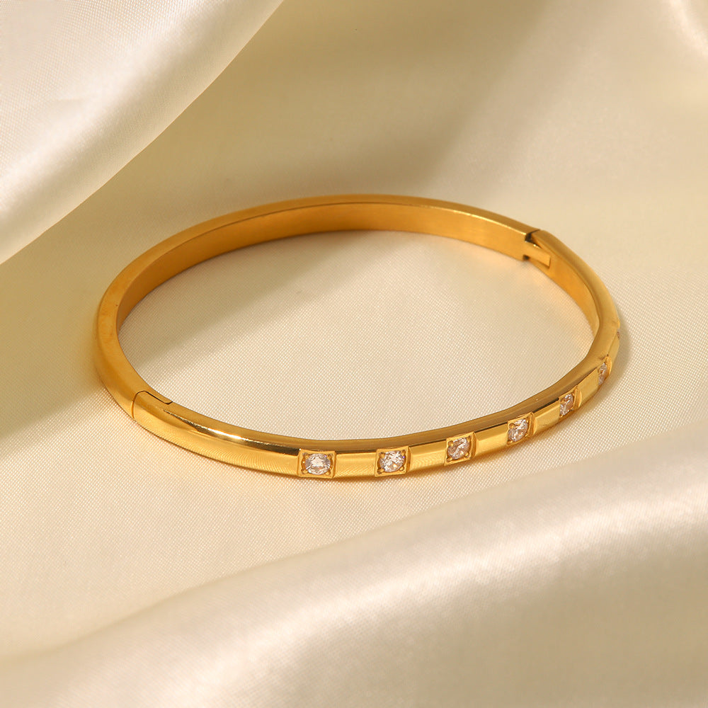 18K Gold Classic Simple Inlaid White Round Zircon Versatile Bracelet