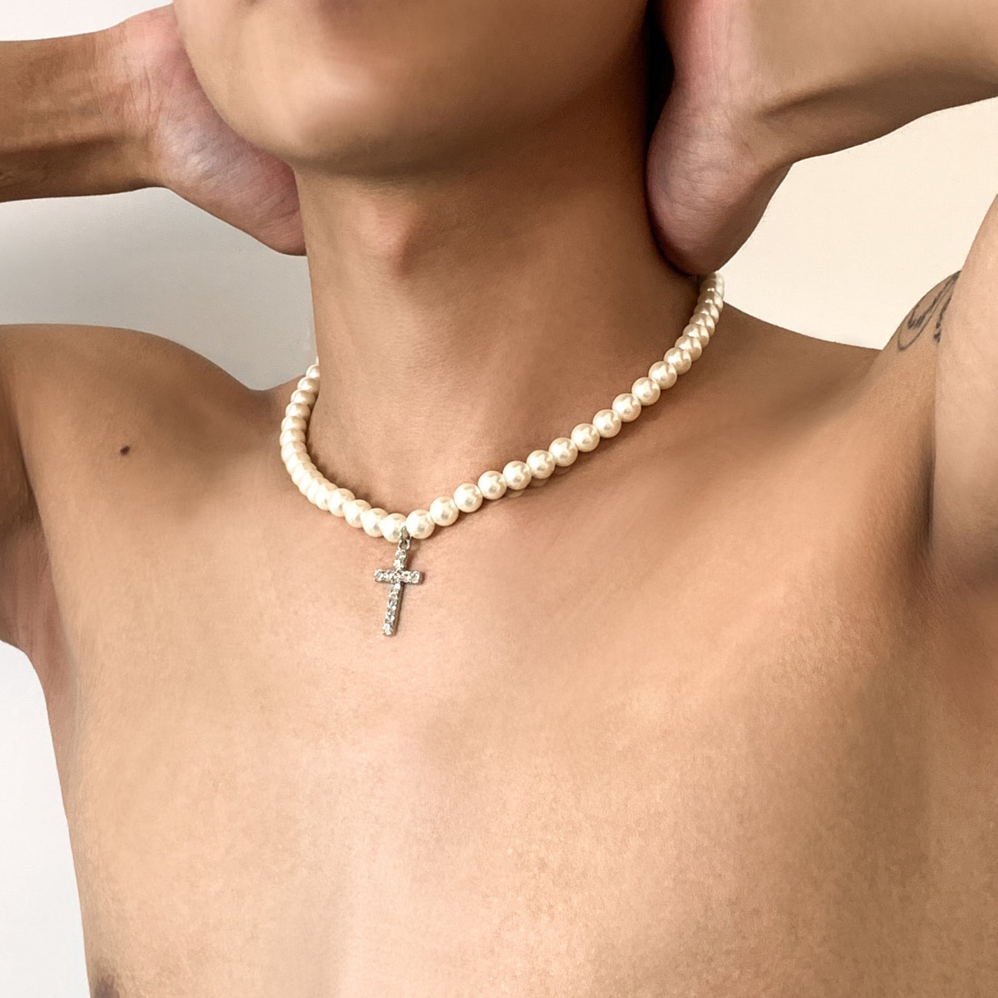 Men Vintage Hip Hop Diamond Pearl Cross Pendant Necklace