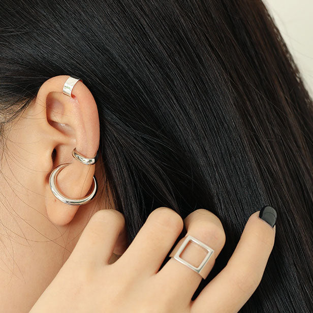 Minimalist Geometry Prime Circle 925 Sterling Silver Non-Pierced Earring(Single)