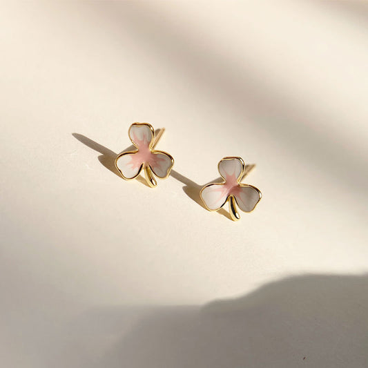 Beautiful Pink Epoxy Three Leaf Flower 925 Sterling Silver Stud Earrings