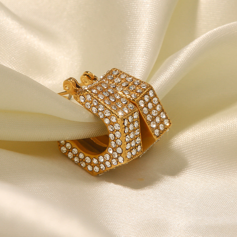 18K Gold Fashion Light Luxury Geometric Inlaid White Diamond Hollow Design Versatile Earrings
