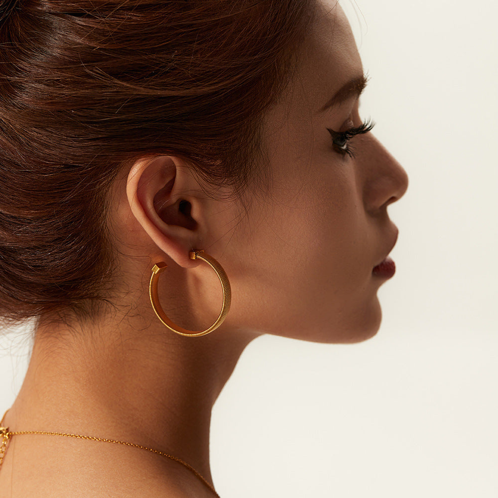 18K gold-plated C-shaped hoop fashion all-match earrings