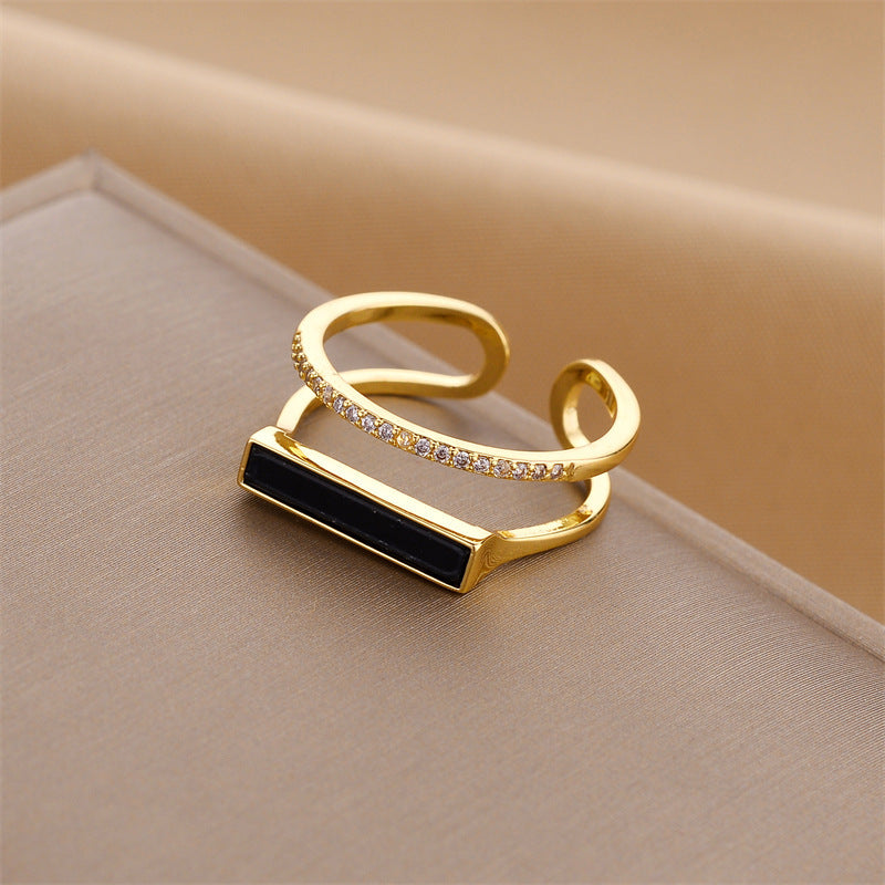 R28.Creative personality real gold ring