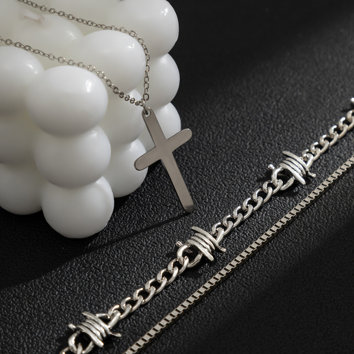 Men Fashionable and simple hip-hop style three-tiered pearl cross design necklace