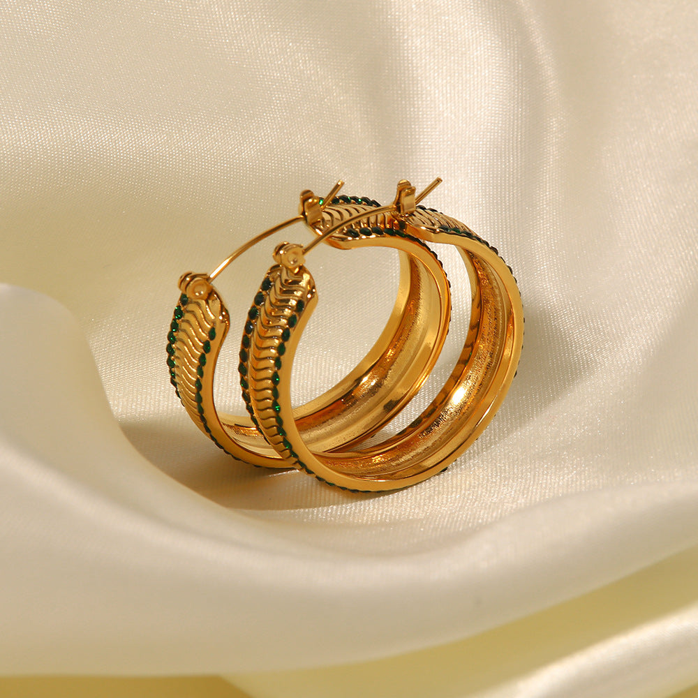 18K Gold Fashionable Double C-Shape Ripple Inlaid White Zircon Light Luxury Earrings